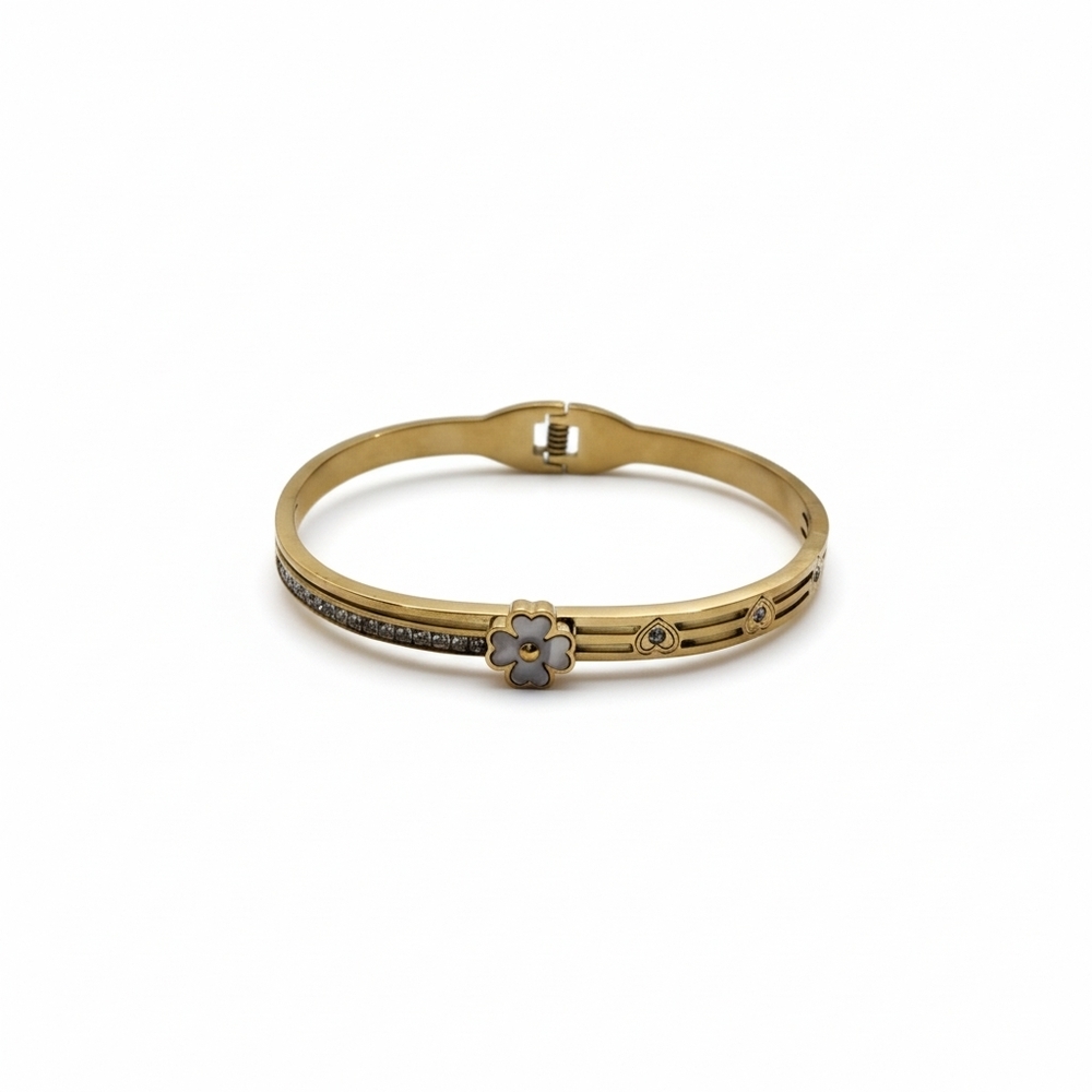 Elegant Gold Stainless Steel Flower Bracelet